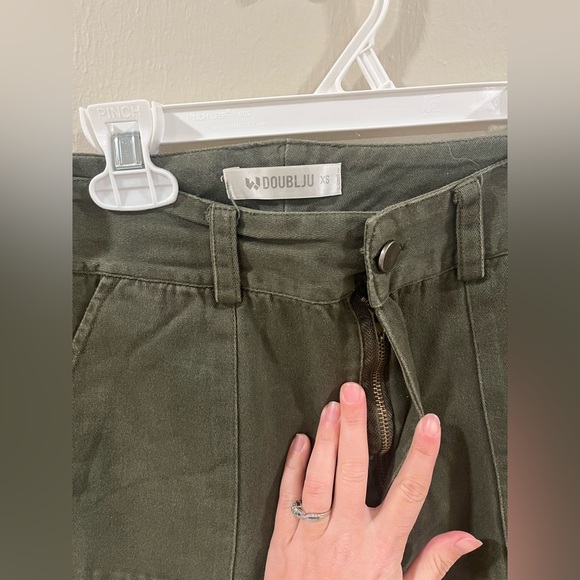 DOUBLJU Olive Green High Waisted Cargo Pants - Size XS - Picture 2 of 10